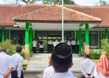 Pimpin Apel Pagi, Kakankemenag Ingatkan Disiplin Kerja