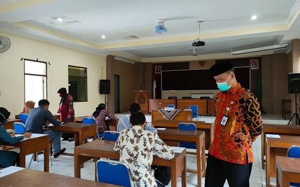 Seleksi Tertulis Rekrutmen Pramubakti Front Office PTSP Kankemenag Kab. Temanggung