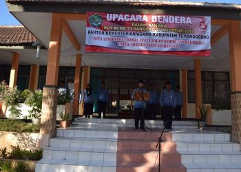 Upacara Bendera HUT RI ke 73 Kankemenag Kabupaten Temanggung