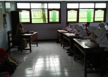 Siswa Kelas VII dan VIII MTsN Kedu Ikuti UKK