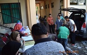 Penerimaan Tas Koper Calon Jamaah Haji Kab. Temanggung Kloter 32