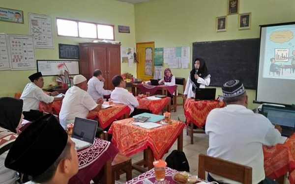 Penelitian Tindakan Sekolah sebagai Upaya Peningkatan Mutu Pendidikan