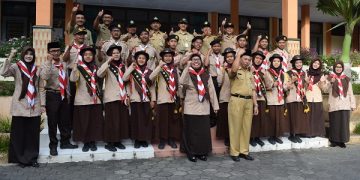 Kemah Santri Mengembangkan Pola Pikir Anak-Anak
