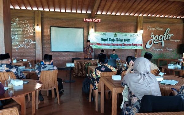 Rapat Kerja Seksi Pendidikan Madrasah Kemenag Kab. Temanggung