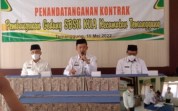 Penandatangan Kontrak Pembangunan Gedung KUA Temanggung