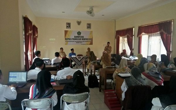 Bangkitkan Semangat Guru Lewat Lomba Kompetensi Kepala Dan Guru