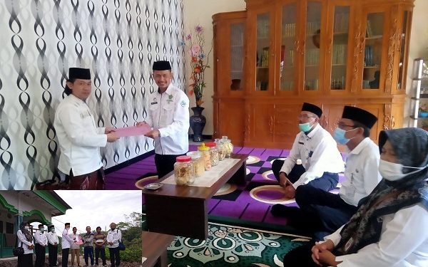 Kepala Kemenag Kab. Temanggung Serahkan Bantuan kepada Masjid dan Pondok Pesantren