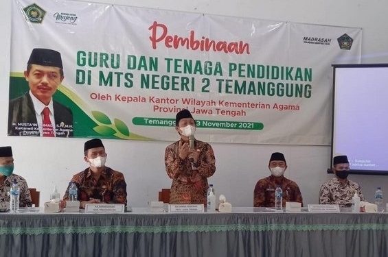 Pembinaan Guru Dan Tenaga Kependidikan MTs Negeri 2 Temanggung