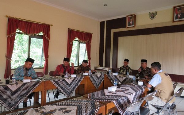 Cegah Penularan Covid 19 Kemenag Gelar Rapat Gugus Keagamaan Kab. Temanggung