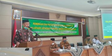 Ustadz / Ustdazah Pondok, Madin,TPQ dan Madrasah Terima Insentif