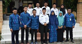 Kankemenag Melepas Kontingen MHQ Kabupaten Temanggung
