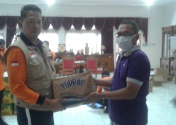 UPZ Kemenag Kab. Temanggung Serahkan Bantuan Sabun Cuci Tangan