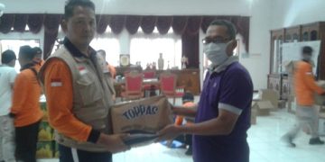 UPZ Kemenag Kab. Temanggung Serahkan Bantuan Sabun Cuci Tangan