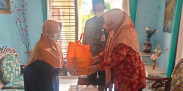 Anjangsana Kepala Kemenag Temanggung dan Dharma Wanita Persatuan Ke Pegawai Kemenag yang telah Purna Tugas