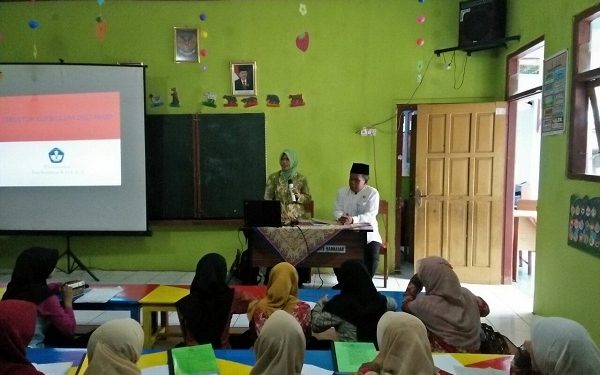 Guru adalah Variabel Terpenting dalam Cita-Cita  Membangun Pendidikan yang Berkualitas