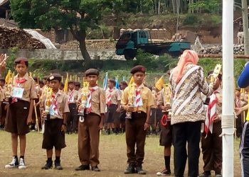 MI Manbaul Huda Raih Regu Tergiat Putra dan Putri