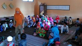 Hari Pertama Masuk Madrasah