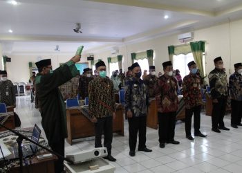Pelantikan dan Pengambilan Sumpah Jabatan Penghulu dan Pengawas Madrasah
