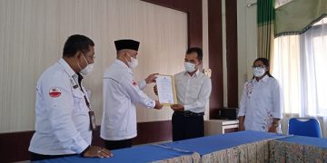 Penyerahan SK Penyuluh Non PNS Agama Buddha di Lingkungan Kemenag Kab. Temanggung