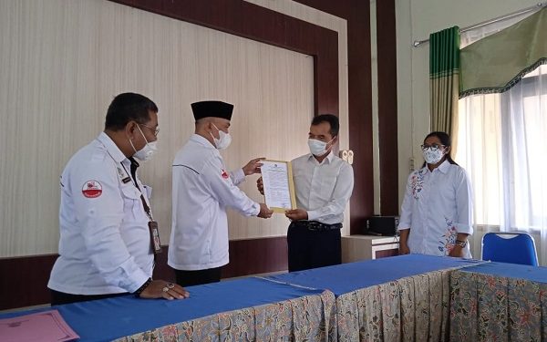 Penyerahan SK Penyuluh Non PNS Agama Buddha di Lingkungan Kemenag Kab. Temanggung