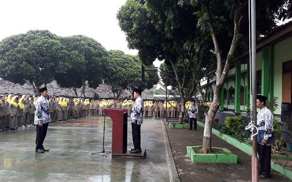 Kehebatan Seorang Guru Bisa Mencerdaskan Anak Bangsa