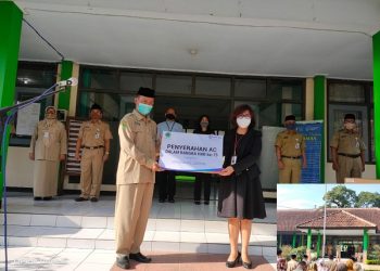 Kemenag Kab. Temanggung Terima Bantuan Tiga Unit AC dari BRI Cabang Temanggung