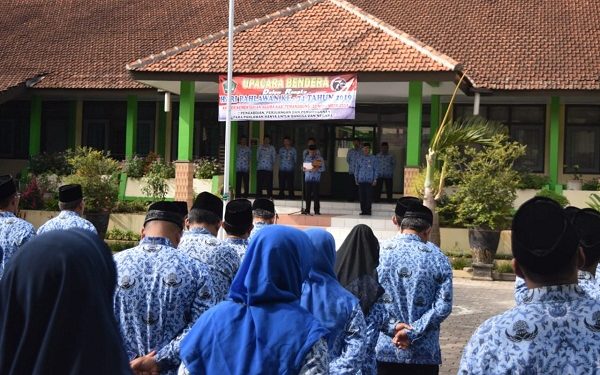 Kankemenag Kabupaten Temanggung Adakan Peringatan Hari Pahlawan