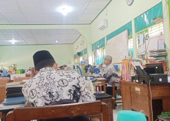 Pembinaan Pengawas Madrasah Madya pada Peringatan Hari Guru Nasional