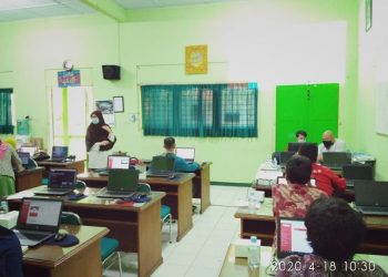 Di Tengah TFH, Guru MAN  Ikuti Bimtek Bimbel Online