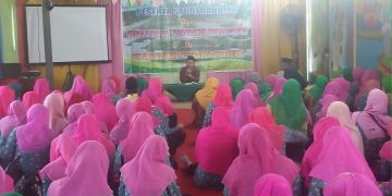 Kepala RA Temanggung Studi Banding  Ke TK Nawa Kartika Kudus