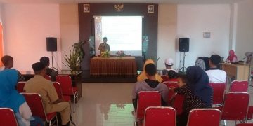Suscatin Mengantar Pasangan Catin Memahami Cara Mengelola Keluarga Bahagia