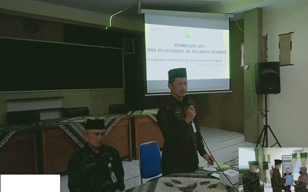 ASN Kemenag Kab. Temanggung Terima SK Kenaikan Pangkat
