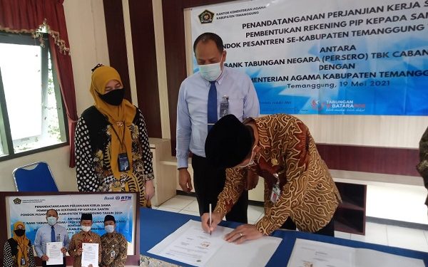 Penandatanganan Perjanjian Kerja Sama Pembentukan Rekening PIP
