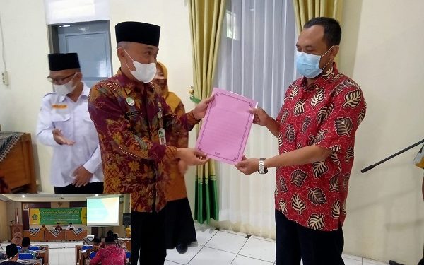 Pentasyarufan Simbolis Zakat ASN Kankemenag Kab. Temanggung Tahun 2022