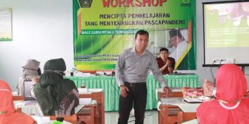 Workshop Guru MTs Negeri 2 Temanggung Tahun 2021