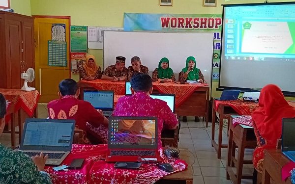 Bimbingan dan Pelatihan Penyusunan Dupak Guru