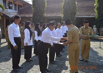 SK CPNS Th. 2014 Dilingkungan Kankemenag Kab. Temanggung Diterimakan