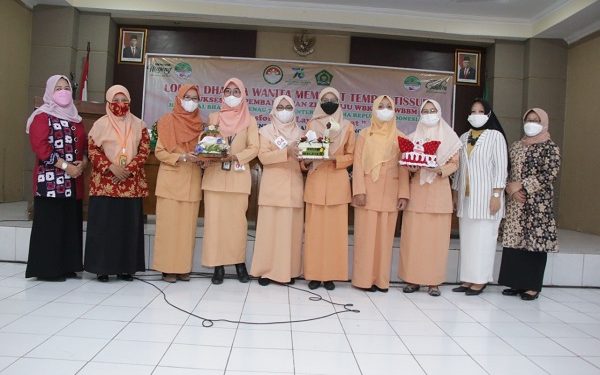 Semarakkan HAB Ke -76 DWP Kemenag Kab. Temanggung Adakan Lomba dan Anjang Sana