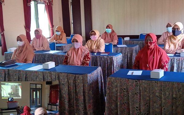 DWP Kemenag Temanggung Ikuti Webinar Nasional