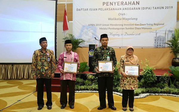 Mempertahankan Prestasi dengan Meningkatkan Kinerja