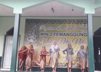 MIN 2 Temanggung Gelar Seni dan Budaya Untuk Peringati Isra Mi'raj