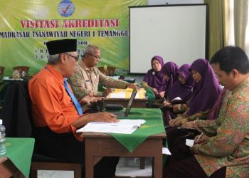 MTsN I Temanggung Terima Tim Akreditasi