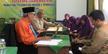 MTsN I Temanggung Terima Tim Akreditasi