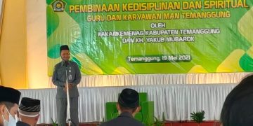 Pembinaan Kedisiplinan Guru dan Karyawan MAN Temanggung