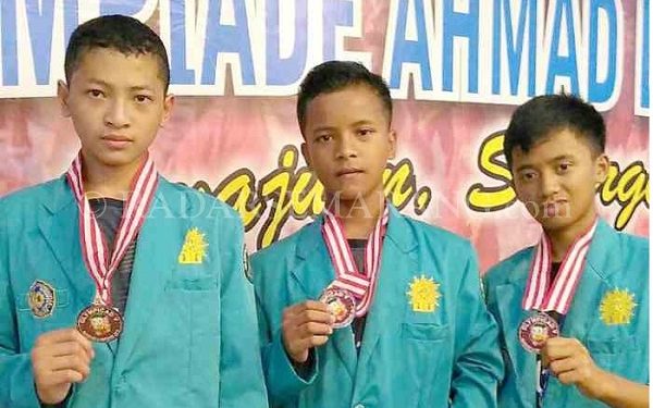 Empat Santri Ponpes Al Mu'min Raih Prestasi Tingkat Nasional