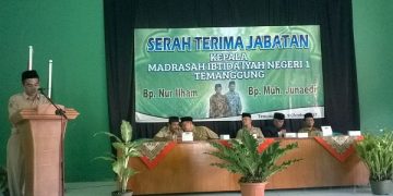 Serah Terima Jabatan Kepala MIN Temanggung