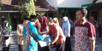 Penyerahan Surat Tugas CPNS Tahun 2019 Kankemenag Kabupaten Temanggung