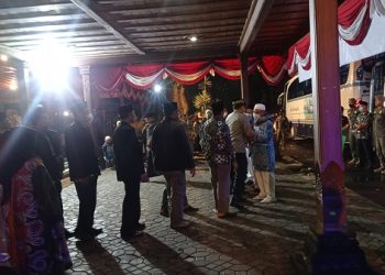 Penyambutan Jamaah Haji Kloter 40 Di Pendopo Pengayoman Temanggung
