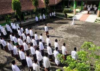Kemenag Kab. Temanggung Adakan Upacara Bendera Peringatan Hari Santri Nasional Tahun 2022