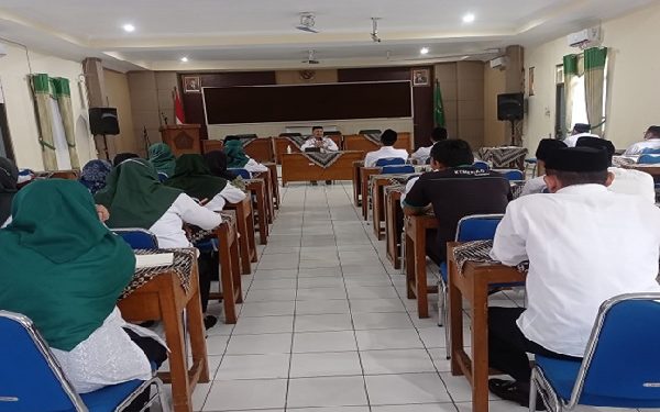 ASN Kemenag Kab. Temanggung Ikuti Pengajian Rutin Selasa Pagi